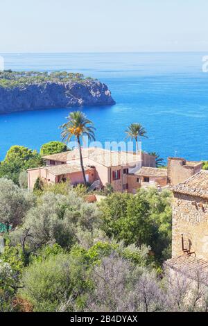 Vue Sur Le Village De Lluc Alcari Près De Deia, Majorque, Iles Baléares, Espagne, Europe Banque D'Images