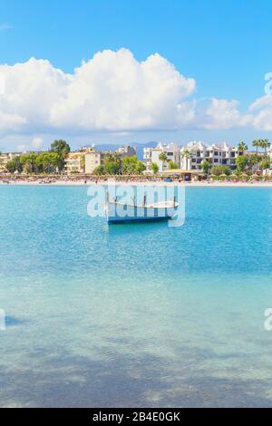 Port de la plage d'Alcudia, Majorque, Iles Baléares, Espagne, Europe Banque D'Images