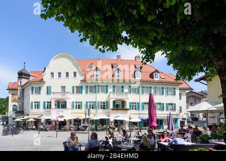 Bad Tölz, Place Fritzplatz À Oberbayern, Tölzer Land, Haute-Bavière, Bayern / Bavière, Allemagne Banque D'Images