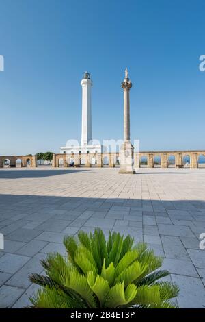 Santa Maria Di Leuca, Salento, Pouilles, Italie, Europe. Le phare de Santa Maria di Leuca Banque D'Images