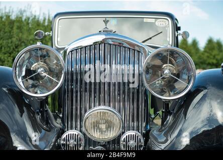 Schwetzingen, Bade-Wurtemberg, Allemagne, Bentley, Type 4 1/4, construit en 1938, capacité moteur 4257, 120 ch, Concours d'Elégance dans le parc du château Banque D'Images