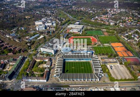 Vue aérienne de Vonovia Ruhrstadion, stade de football de VFL Bochum à Bochum dans la région de la Ruhr dans l'état de Rhénanie-du-Nord-Westphalie, Allemagne Banque D'Images