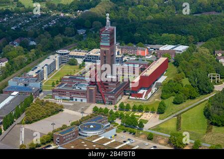 Vue aérienne du siège social de la société immobilière Vivawest Wohnen GmbH à Nordsternpark sur le site de l'ancienne mine de Nordstern à Gelsenkirchen, dans la région de Ruhr, dans l'État de Rhénanie-du-Nord-Westphalie, Allemagne. Banque D'Images