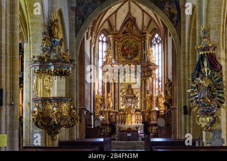 Maria Saal, Maria Saal Cathedral, chaire, maître-autel à Kärnten / Carinthie, Autriche Banque D'Images