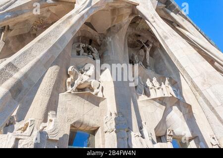 Façade de la passion, la Sagrada Familia, Barcelone, Catalogne, Espagne Banque D'Images