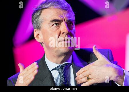 Alexandre de Juniac, directeur général et directeur général de l'Association internationale du transport aérien (IATA), parle à la Chambre des communes des États-Unis Banque D'Images