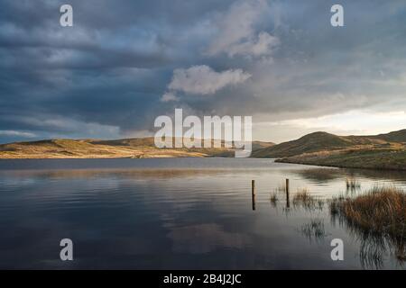 Soirées Sunshine Clouds paysages Pays de Galles Banque D'Images