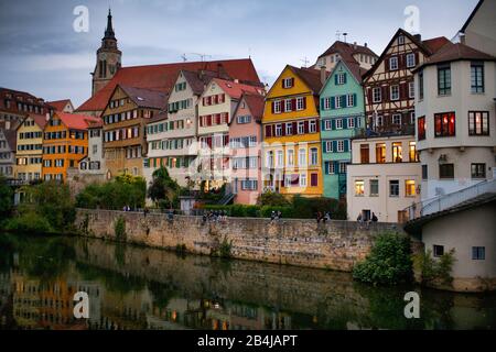 Vue Sur La Vieille Ville De Neckarbrücke, Tübingen, Bade-Wurtemberg, Allemagne Banque D'Images