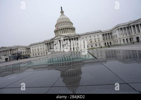 Washington, États-Unis D'Amérique. 06 mars 2020. Le Capitole des États-Unis est vu à Washington, DC, États-Unis le vendredi 6 mars 2020. Crédit: Stefani Reynolds/Cnp. | utilisation dans le monde crédit: DPA/Alay Live News Banque D'Images