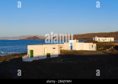 Maisons À Tenesar, À Tinajo, Lanzarote, Îles Canaries, Espagne Banque D'Images