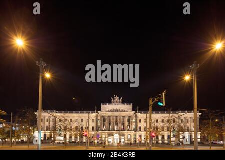 Residenzschloss, Schlossplatz, Heure Bleue, Façade, Architecture, Nuit, Braunschweig, Basse-Saxe, Allemagne, Europe Banque D'Images