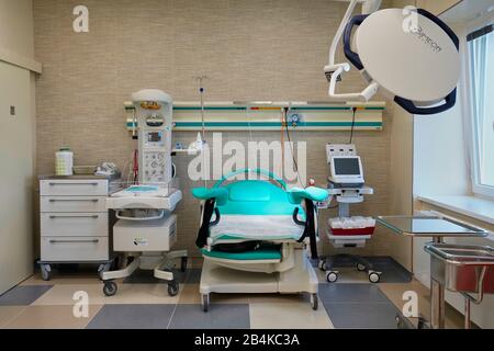 Salle de livraison dans une clinique Banque D'Images