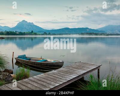 Hopfensee, Hopfen Am See, Füssen, Swabia, Bavière, Allemagne, Allgäu, Ostallgäu Banque D'Images