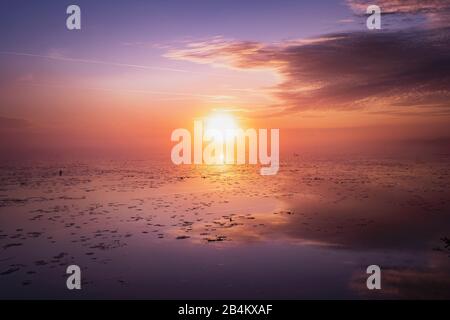 Sunrise, Federsee, Bad-Buchau, Bade-Wurtemberg, Allemagne, Banque D'Images