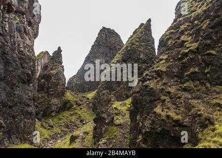 Grande-Bretagne, Écosse, Hébrides intérieures, île de Skye, Trotternish, Quiraing, labyrinthe de roches Banque D'Images