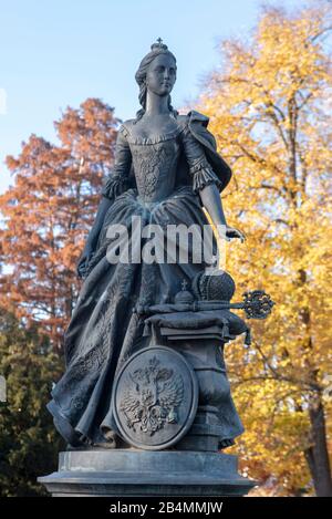 Allemagne, Saxe-Anhalt, Zerbst, statue de bronze, Friederike Auguste Sophie, princesse d'Anhalt-Zerbst Banque D'Images