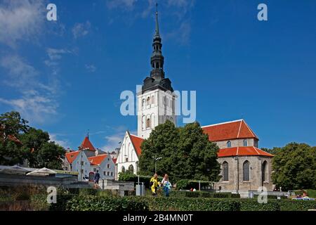 Les États baltes, l'Estonie, la capitale Tallinn, la vieille ville, l'église Saint-Nicolas, le musée d'art de l'Église Banque D'Images