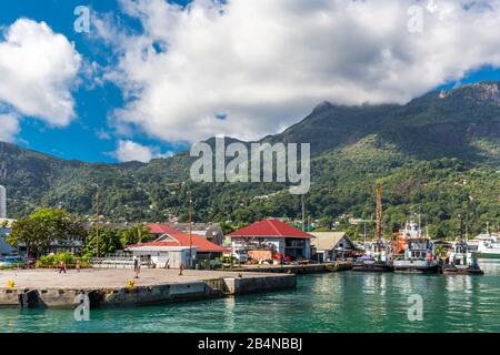 Hafen Von Victoria, Hinten Morne Sechellois, 914 M, Parc National Morne Seychelles, Insel Mahe, Seychelles, Indischer Ozean, Afrika Banque D'Images