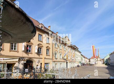 Sankt Veit an der Glan, place principale Hauptplatz en Autriche, Carinthie, Banque D'Images