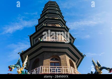 L'Angleterre, Londres, Richmond, Kew Gardens, la grande Pagoda Banque D'Images