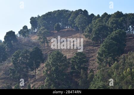 Belle vue sur la gare Shimla Pahari à Abbottabad Banque D'Images