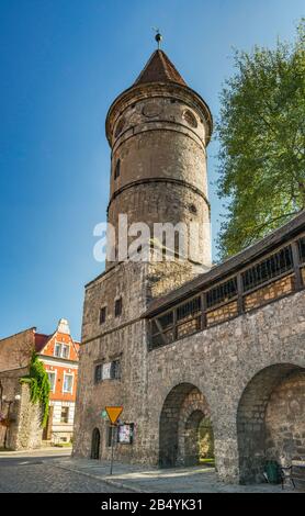 Lubanska Baszta Luban (Tower), 13e siècle, dans la région de Lwowek Slaski, Basse Silésie, Pologne Banque D'Images