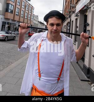 Brentwood Essex, Royaume-Uni. 7 mars 2020. Early Doors Productions relance de la pièce « A Clockwork Orange » au Brentwood Theatre, Brentwood Essex Royaume-Uni. Ben Martins À L'Extérieur De Towie Sugar Hut, Crédit: Ian Davidson/Alay Live News Banque D'Images