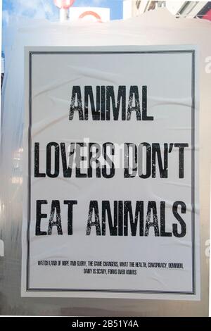 Les Amoureux des animaux ne Mangent pas affiche animaux à Londres Banque D'Images