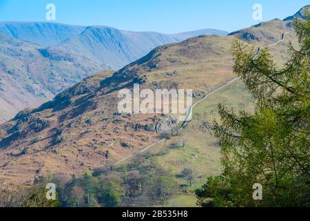 Glenridding Dodd est tombé vu de Keldas, près de Glenridding / Patterdale, Lake District National Park, Cumbria, Angleterre, dans un après-midi chaud d'avril. Banque D'Images