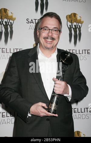 Los Angeles, États-Unis. 01 mars 2020. Vince Gilligan 03/01/2020 Le 24ème Prix Satellite Annuel - Salle De Presse Au Viceroy L'Ermitage Beverly Hills À Beverly Hills, Ca Crédit: Cronos/Alay Live News Banque D'Images