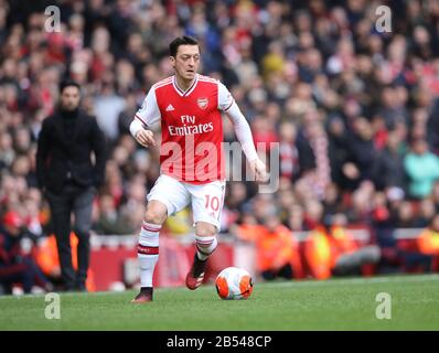 Londres, Royaume-Uni. 7 mars 2020. Mesut Osil (A) au match Arsenal / West Ham United English Premier League, au stade Emirates, Londres, Royaume-Uni, le 7 mars 2020. **usage éditorial uniquement, licence requise pour un usage commercial. Aucune utilisation dans les Paris, les jeux ou une seule édition de club/ligue/joueur** crédit: Paul Marriott/Alay Live News Banque D'Images