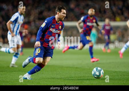 Barcelone, ESPAGNE - MARS 07: Leo Messi du FC Barcelone en action lors du match de la Ligue entre le FC Barcelone et Real Sociedad au Camp Nou le 7 mars 2020 à Barcelone, Espagne. Banque D'Images