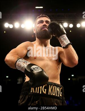 Jono Carroll avant son concours Super-Featherweight contre Scott Quigg à Manchester Arena. Banque D'Images