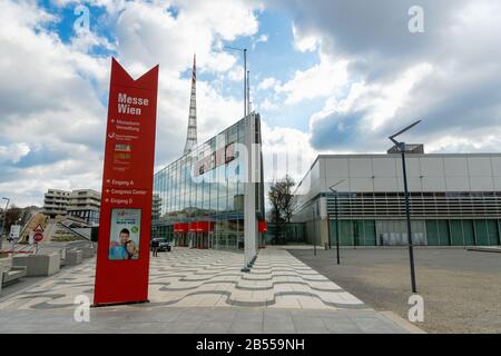 Vienne, Autriche - Mars 2020: Messe Wien architecture - Vienne centre d'exposition connu sous le nom de salon de Vienne est le plus grand salon d'Autriche. Banque D'Images