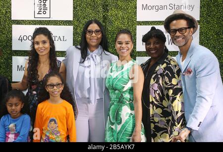 Los Angeles, Californie 7 mars 2020. Manuela Testolin, Cookie Johnson, Misty Copeland, Latanya Richardson Jackson, Eric BenT, Dans Un Monde Parfait Le Monde Du Bon Déjeuner Au Four Seasons Hotel Los Angeles À Beverly Hills En Californie Le 7 Mars 2020. Crédit: Faye Sadou/Media Punch/Alay Live News Banque D'Images