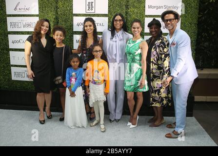 Los Angeles, Californie 7 mars 2020. Manuela Testolin, Cookie Johnson, Misty Copeland, Latanya Richardson Jackson, Eric BenT, Dans Un Monde Parfait Le Monde Du Bon Déjeuner Au Four Seasons Hotel Los Angeles À Beverly Hills En Californie Le 7 Mars 2020. Crédit: Faye Sadou/Media Punch/Alay Live News Banque D'Images