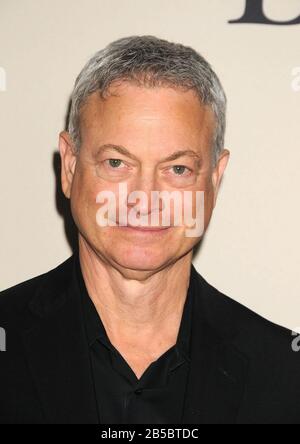 7 mars 2020, Los Angeles, Californie, États-Unis: 7 mars 2020 - Los Angeles, Californie États-Unis - acteur GARY SINISE à la première « Je Crois Toujours » tenue au ArcLight Theatre Los Angeles CA (Credit image: © Paul Fenton/ZUMA Wire) Banque D'Images