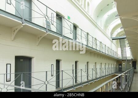 A l'intérieur de Ruthin Jail une prison de style pentonville construite en 1795 et fermée en 1916 est maintenant une attraction touristique et abrite les archives du comté Banque D'Images