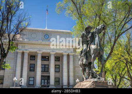 Bucky O'Neill Monument alias Rough Rider Monument, 1907, par Solon Hannibal Borglum au palais de justice Plaza à Prescott, Arizona, États-Unis Banque D'Images