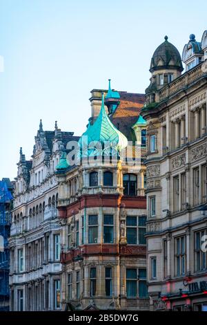 Bâtiments Édouardiens Sur Castle Street Dans Le Centre-Ville De Liverpool Banque D'Images