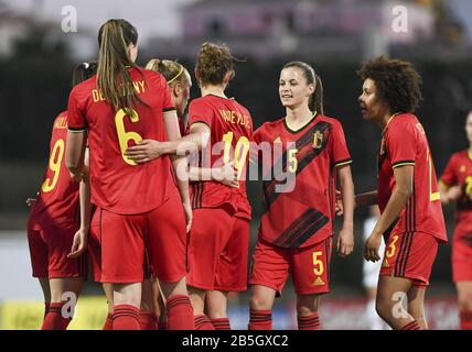 Parchal, Portugal. 7 mars 2020. Lagos, PORTUGAL: Mar 7 belge Tine de Coigny (6) photographié célébrant après avoir marqué pendant le match de football féminin entre les équipes nationales de Belgique appelées les Flammes rouges et le Portugal le deuxième jour de match de la coupe Algarve 2020, un prestigieux tournoi de womensocer au Portugal David Catry/SPP-Sportpix crédit: Spp Sport Press Photo. /Alay Live News Banque D'Images