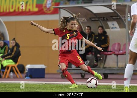 Parchal, Portugal. 7 mars 2020. Lagos, PORTUGAL: Mar 7 Mars belge Shari Van Belle (5) photographié pendant le match de football féminin entre les équipes nationales de Belgique appelé les flammes rouges et le Portugal le deuxième jour de match de la coupe Algarve 2020, un prestigieux tournoi de womensocer amical au Portugal David Catry/SPP-Sportpix crédit: SPP Sport Press photo. /Alay Live News Banque D'Images