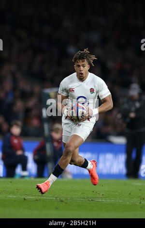 Londres, Royaume-Uni. 7 mars 2020. Anthony Watson d'Angleterre en action. Angleterre / Pays de Galles, Guinness six nations 2020 championnat de rugby au stade de Twickenham à Londres le samedi 7 mars 2020. Veuillez noter que les images sont à usage éditorial Exclusif. Photo par Andrew Orchard/Andrew Orchard sports photographie /Alay Live news crédit: Andrew Orchard sports photographie/Alay Live News Banque D'Images