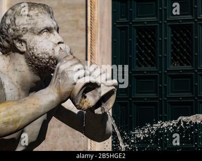 Détails architecturaux de Fontana del Moro Moro ou fontaine. Rome. Italie Banque D'Images