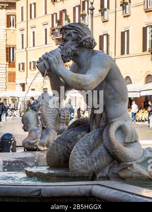 Détails architecturaux de Fontana del Moro Moro ou fontaine. Rome. Italie Banque D'Images