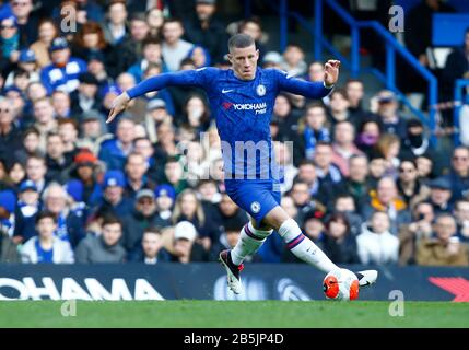 LONDRES, ROYAUME-UNI. Mars 08: Ross Barkley de Chelsea en action pendant la Premier League anglaise entre Chelsea et Evertonat Stanford Bridge Stadium, Londres, Angleterre, le 8 mars 2020 Banque D'Images