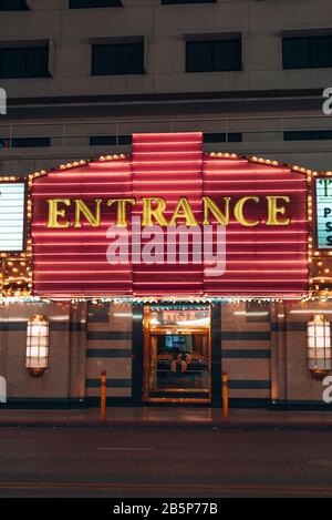 Las Vegas, États-Unis - janvier 2019 Vue Éclairée des fontaines de l'hôtel Bellagio et du Strip de Las Vegas Banque D'Images