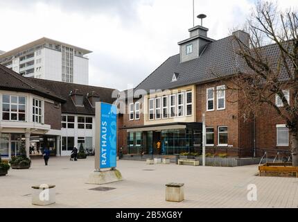 Monheim Am Rhein, Rhénanie-Du-Nord-Westphalie, Allemagne - Hôtel De Ville Monheim. Monheim Am Rhein, Nordrhein-Westfalen, Deutschland - Rathaus Monheim. Banque D'Images