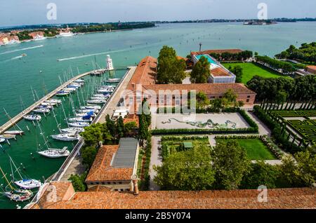 Vue panoramique depuis le clocher de San Giorgio – île San Giorgio Maggiore Venise, Vénétie, Italie Banque D'Images