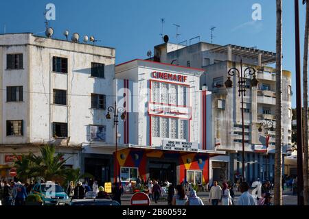 Tanger, vieille ville marocaine, située à la fois sur la mer Méditerranée et sur la côte de l'océan Atlantique. Ville industrielle et commerciale importante. Banque D'Images